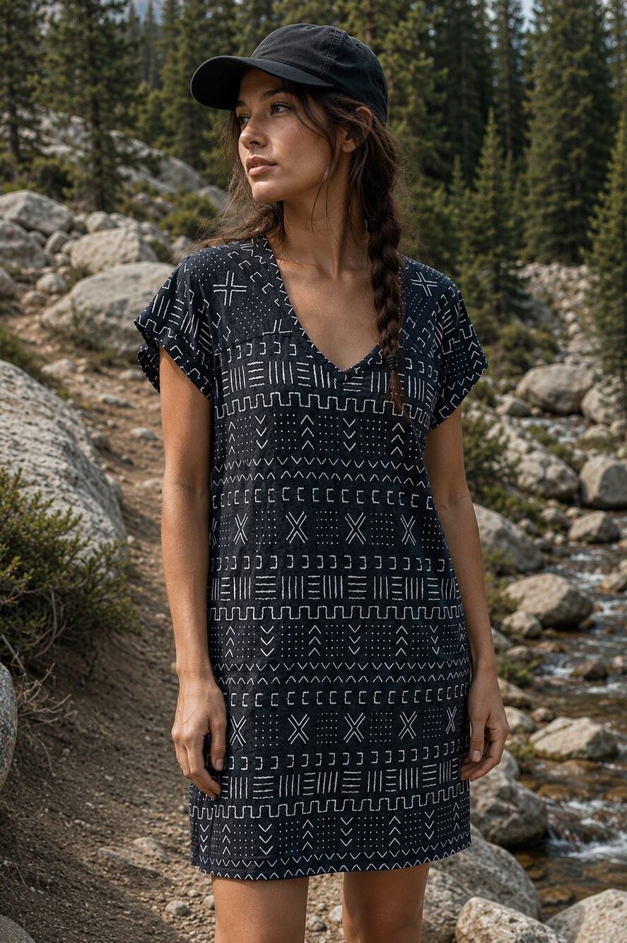Title Nine Mudcloth Print Hiolani T-Shirt Dress Outdoor Gorpcore Size Small